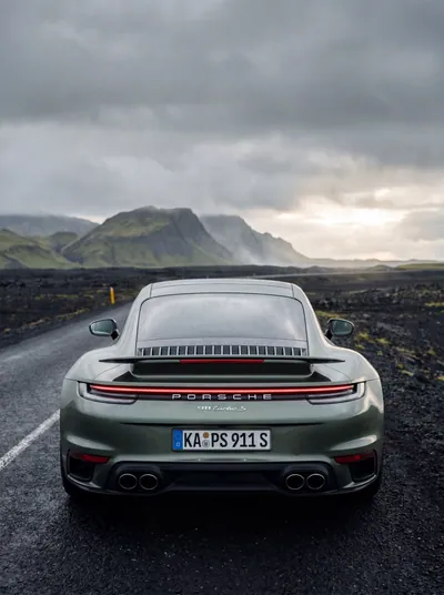 L'arrière de la Turbo S