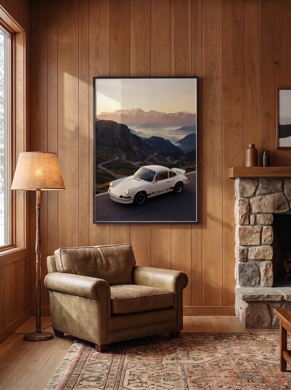 Klassieke Porsche 911 Carrera RS on a wall